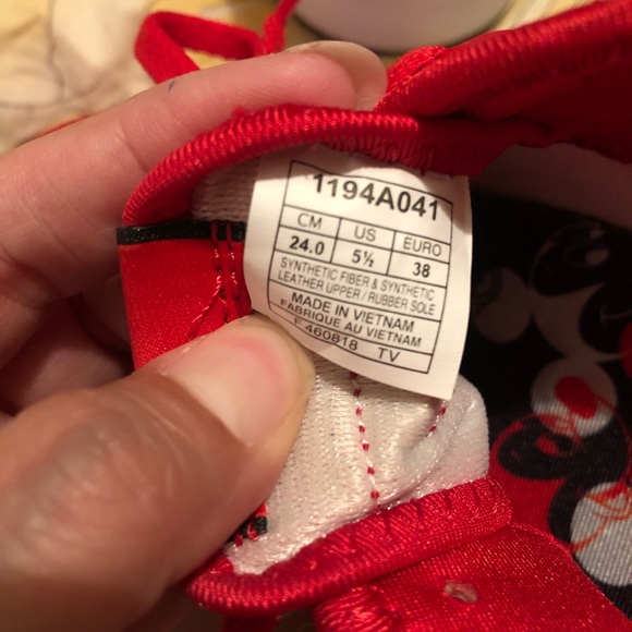 Asics red Mickey Mouse shoes - Picture 6 of 6